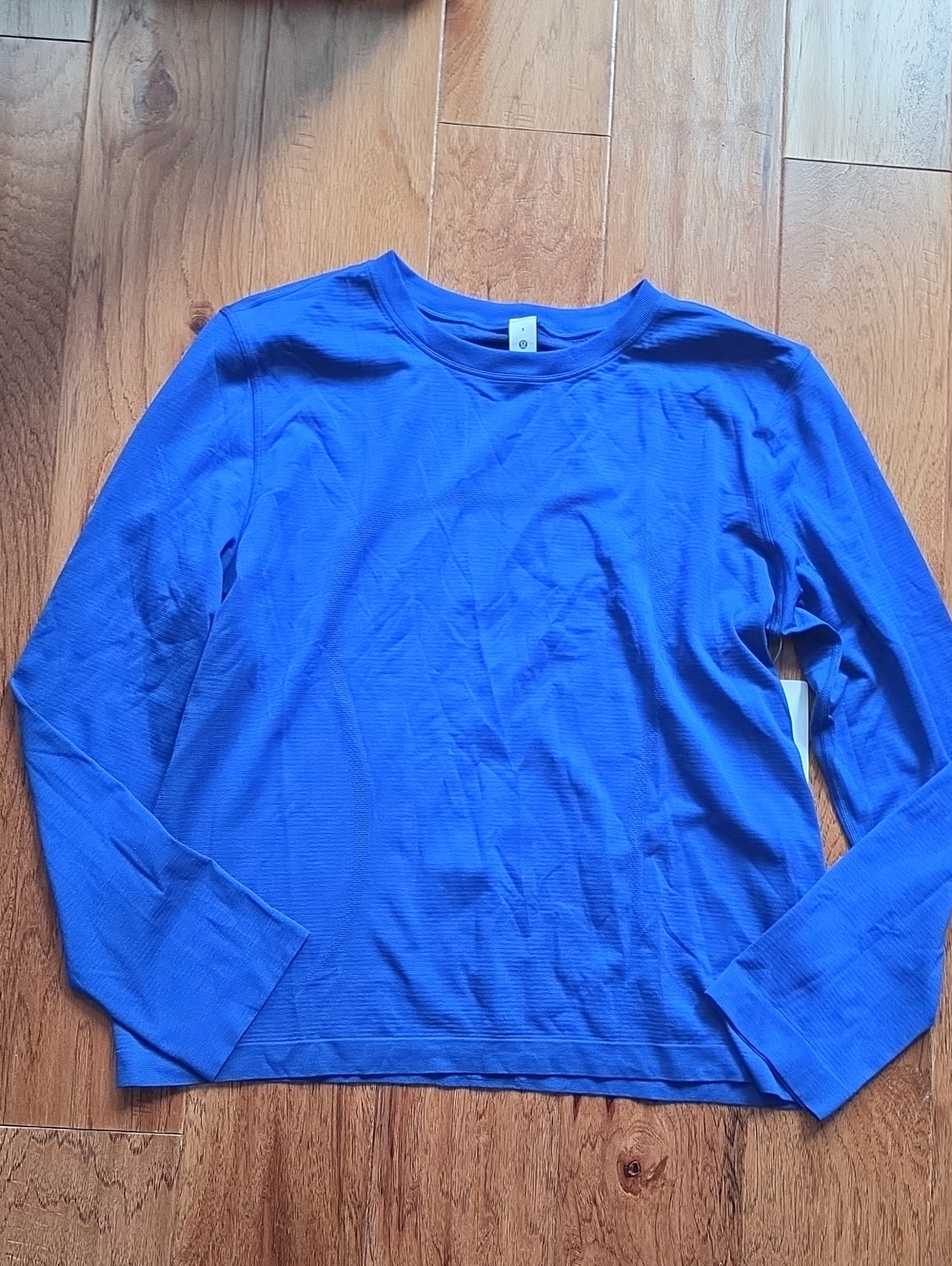Swiftly Relaxed Long Sleeve